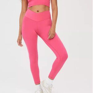 NEW OFFLINE By Aerie Real Me High Waisted Crossover 7/8 Legging Pink Small Short